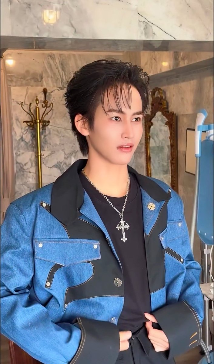 asian_worldstar's tweet photo. ต๊าชเกินต้าน! Model : Taoyong Makeup and Hair Stylist By📸Atthakit Phattravaraphon #ต้าวหยอง #TAOYONG​ #ต้าวหยองระเบียบวาทะศิลป์​ #ศิลปิน​ #ดารา​ นักแสดง​ Ch3Thailand Ch7HD ช่องวัน31​ ละครดีดูที่ช่องวัน​ SClassEntertainment Mono29 workpoint23 ละครเวิร์คพอยท์ GDH GMM25 MStudio https://t.co/MjpccpQ2vD
