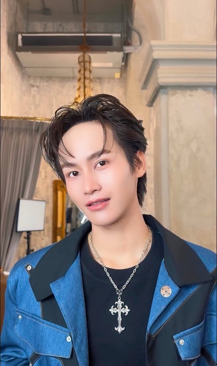 asian_worldstar's tweet photo. ต๊าชเกินต้าน! Model : Taoyong Makeup and Hair Stylist By📸Atthakit Phattravaraphon #ต้าวหยอง #TAOYONG​ #ต้าวหยองระเบียบวาทะศิลป์​ #ศิลปิน​ #ดารา​ นักแสดง​ Ch3Thailand Ch7HD ช่องวัน31​ ละครดีดูที่ช่องวัน​ SClassEntertainment Mono29 workpoint23 ละครเวิร์คพอยท์ GDH GMM25 MStudio https://t.co/MjpccpQ2vD