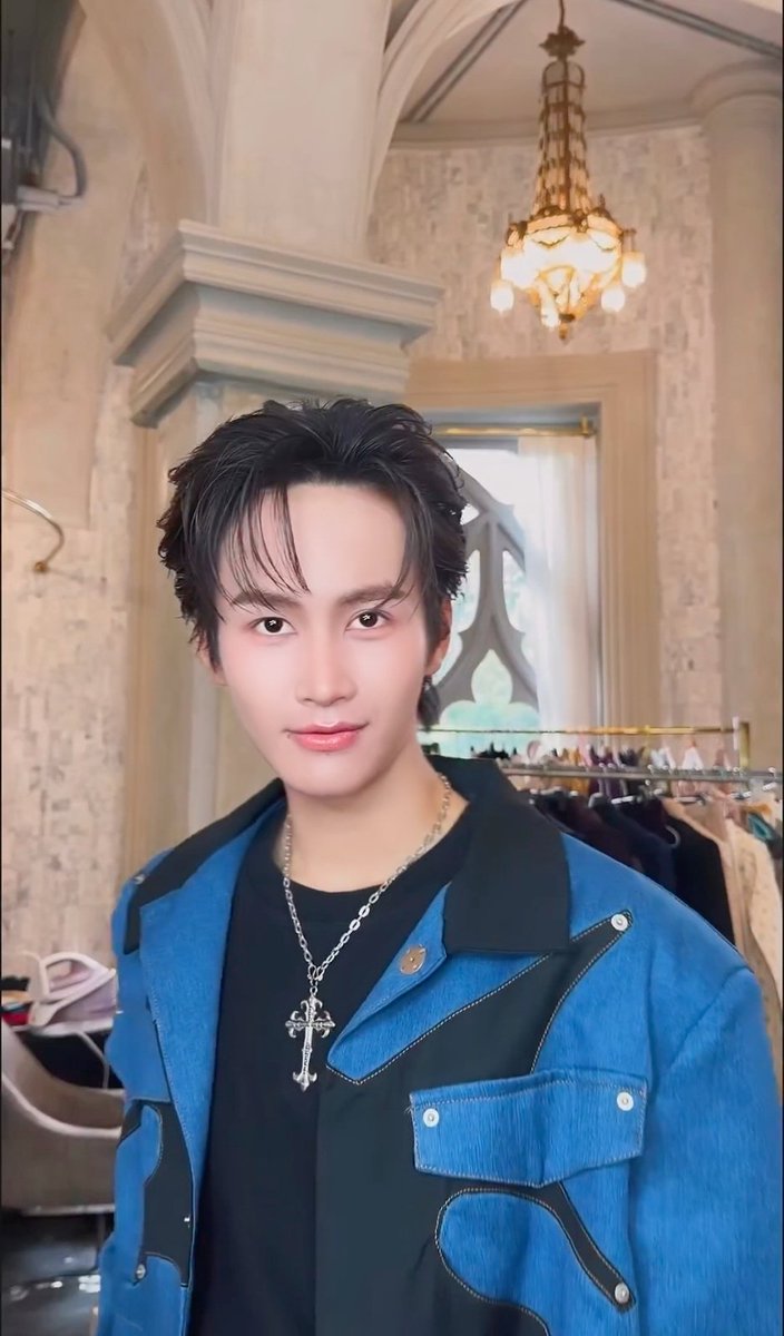 asian_worldstar's tweet photo. ต๊าชเกินต้าน! Model : Taoyong Makeup and Hair Stylist By📸Atthakit Phattravaraphon #ต้าวหยอง #TAOYONG​ #ต้าวหยองระเบียบวาทะศิลป์​ #ศิลปิน​ #ดารา​ นักแสดง​ Ch3Thailand Ch7HD ช่องวัน31​ ละครดีดูที่ช่องวัน​ SClassEntertainment Mono29 workpoint23 ละครเวิร์คพอยท์ GDH GMM25 MStudio https://t.co/MjpccpQ2vD