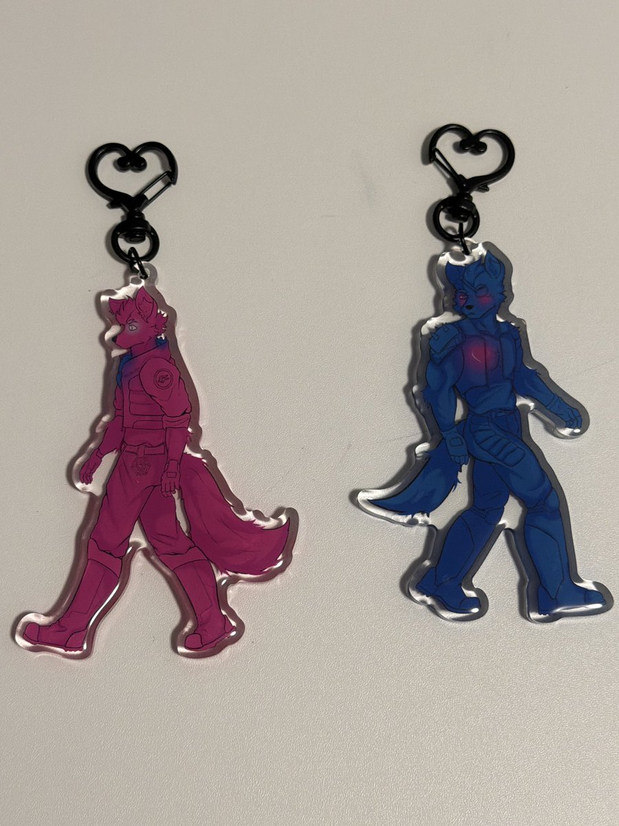 ReddyDoodle's tweet photo. Starfox keychains and standees https://t.co/WYGQ50wZM8