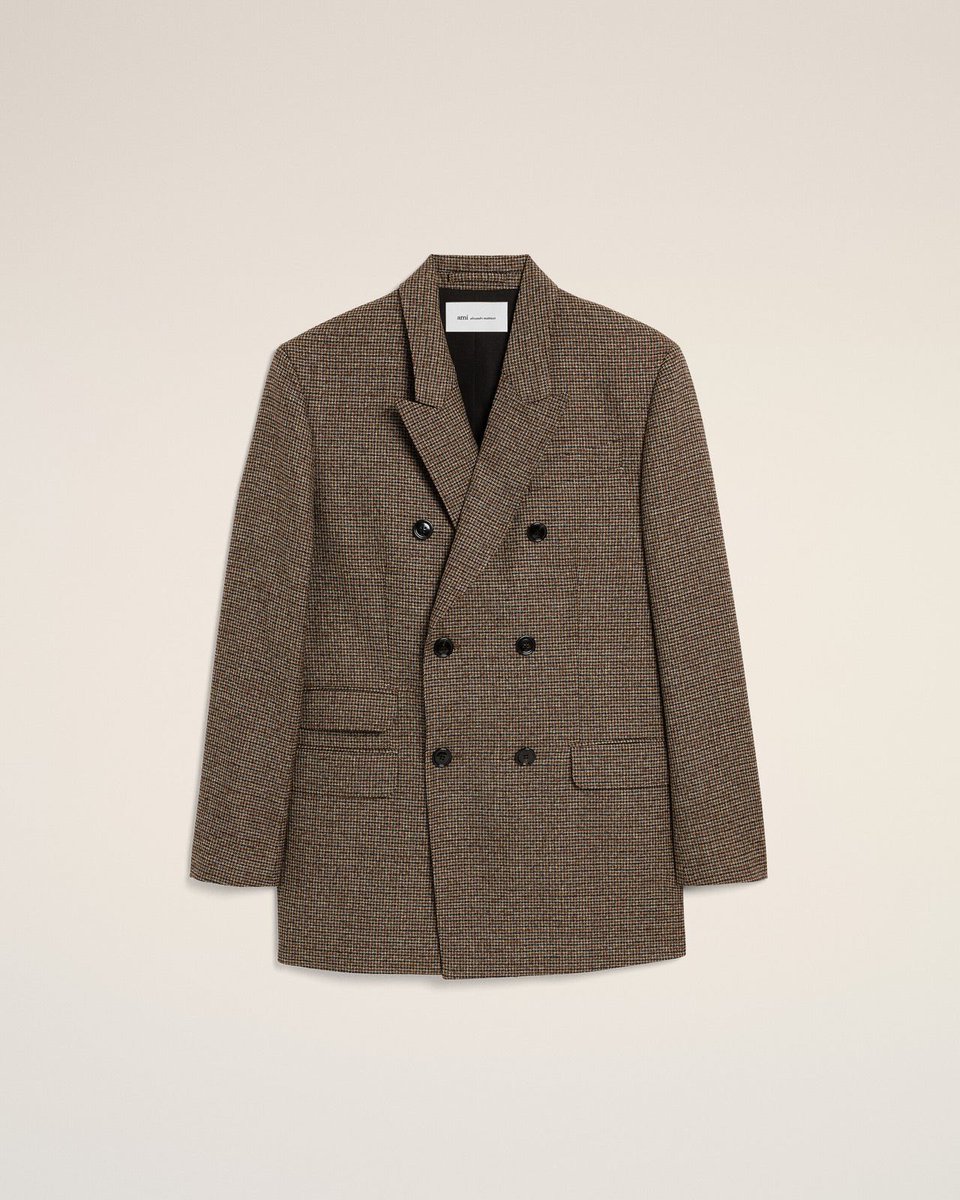 sinsasag's tweet photo. 260929 이승철 40주년 기념 앨범 '우리만의 이야기' 음감회

ami alexandre mattiussi

Brown Double Breasted Hound Tooth Wool Blazer

Brown hound tooth balloon fit wool trousers

White cotton army de shirt

Black striped cotton and silk tie

#WOODZ #조승연 https://t.co/VbOoj3aefu
