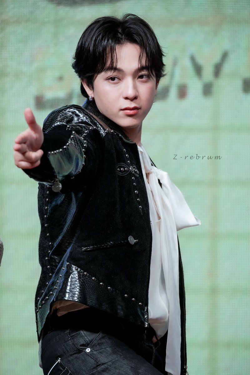 _zrebrum_'s tweet photo. เป็นพี่หัส แต่ชุดไม่ด้ายยยย 😆

MAXKYBAS MEET UP IN HK
#MaxkyBas1stinHK 
#บาสเด็กอ้วนที่แท้จริง #bbasbyZ https://t.co/wZnK1u592T