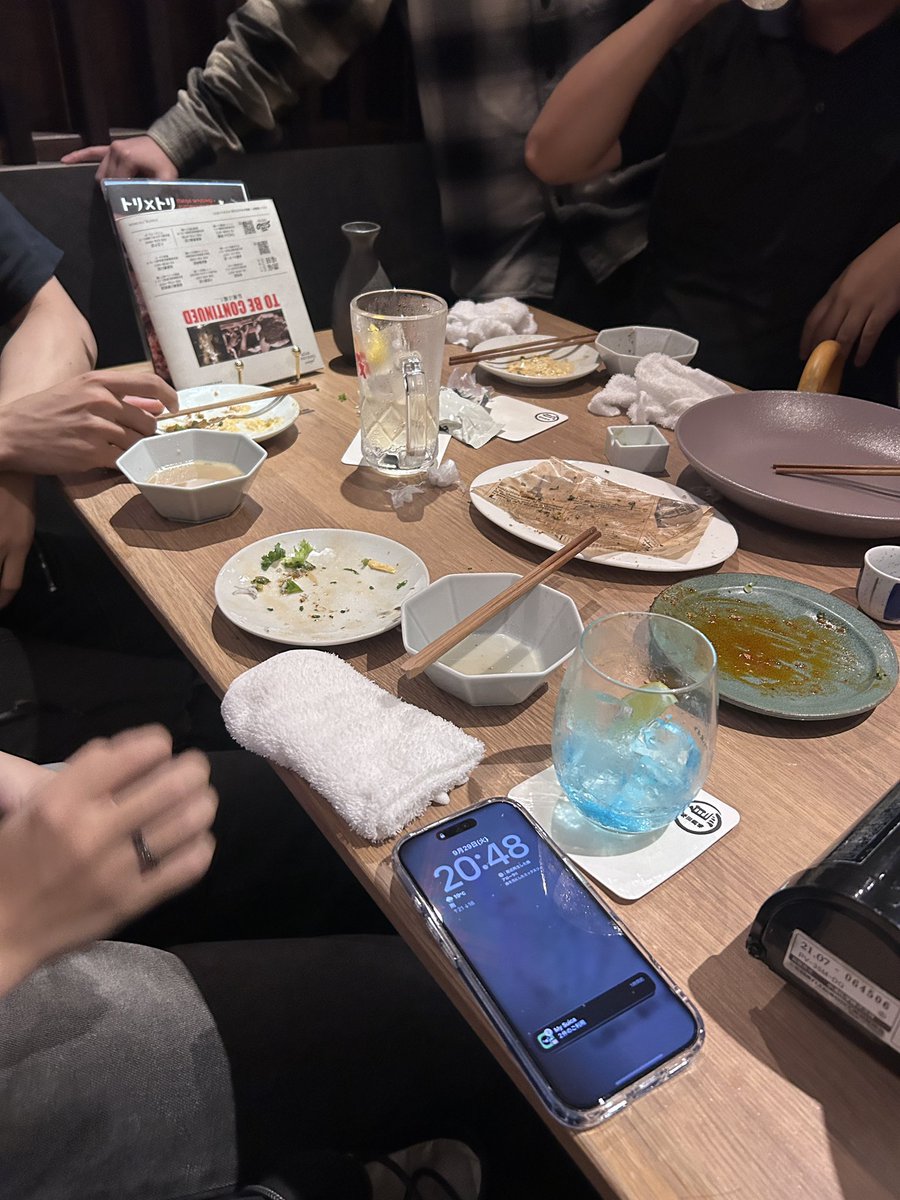 d0_0b__________'s tweet photo. 早くワーホリ行きたいっす https://t.co/cxS4Wy86R7