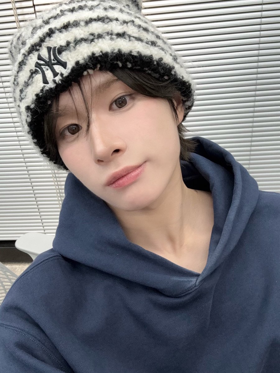 luckytobeluved's tweet photo. 코염둥이의 계절이 온다 https://t.co/x10htiMQ9I