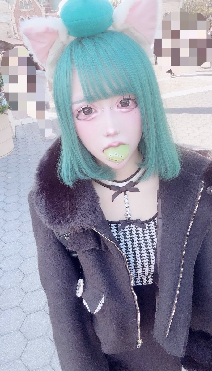 Majikyuru's tweet photo. ←アイドルする3ヶ月前
→アイドルやめる1ヶ月前… https://t.co/zUeI8OA9xt