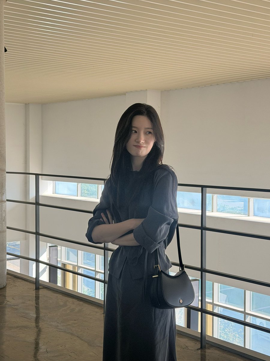 TACO_1201's tweet photo. [챈스타그램] 가을을 좋아해🍁

#다이아 #정채연 #채연 #DIA #Chaeyeon #netflix #jtbc #에스콰이어 #아이오아이 #IOI #나미야잡화점의기적 #M리부트 https://t.co/Jp6BXhGfEh