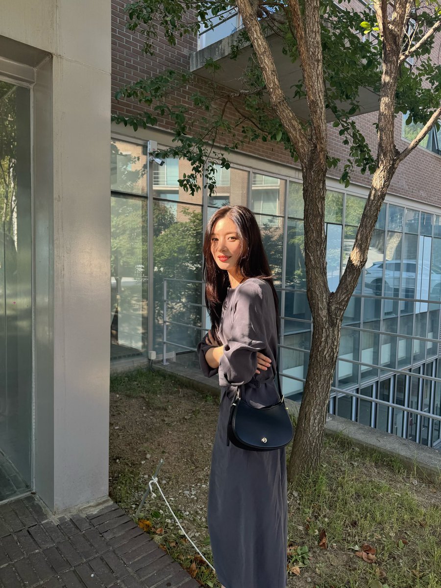 TACO_1201's tweet photo. [챈스타그램] 가을을 좋아해🍁

#다이아 #정채연 #채연 #DIA #Chaeyeon #netflix #jtbc #에스콰이어 #아이오아이 #IOI #나미야잡화점의기적 #M리부트 https://t.co/Jp6BXhGfEh