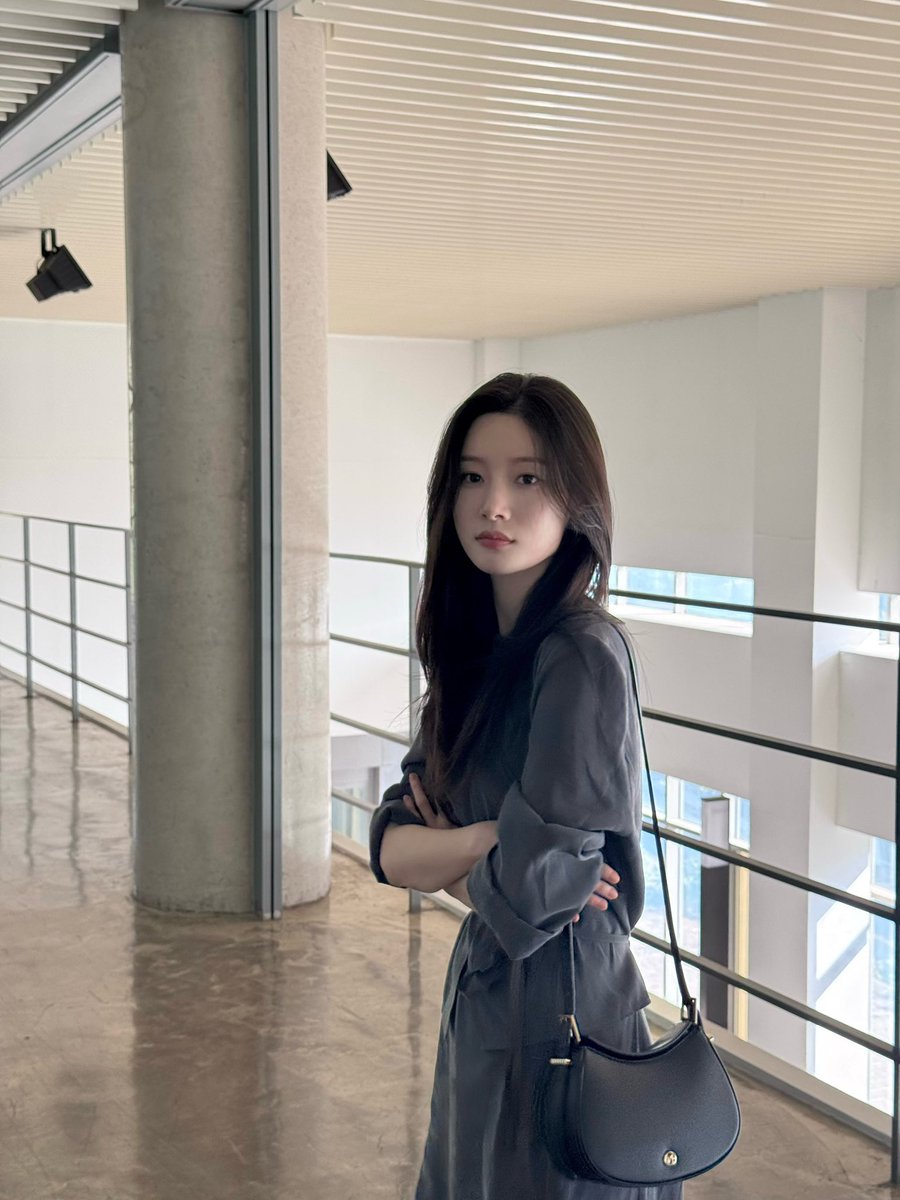 TACO_1201's tweet photo. [챈스타그램] 가을을 좋아해🍁

#다이아 #정채연 #채연 #DIA #Chaeyeon #netflix #jtbc #에스콰이어 #아이오아이 #IOI #나미야잡화점의기적 #M리부트 https://t.co/Jp6BXhGfEh