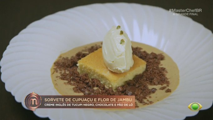 saahfeed's tweet photo. Que lindaaaa! Mereceu demais Jessica!  Arrasou!👏👏🙏🥰

"Jéssica é a grande campeã do #MasterChefBR! A bombeira conquistou o troféu de melhor cozinheira da temporada!" 👩‍🍳 https://t.co/BCFo64wgQI