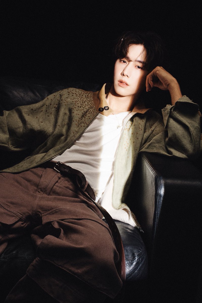 DNAmngmnt's tweet photo. NIGHTLIGHT feat. MILLI
PHOTO TEASER 02

10.02.2026 
12AM ET 
🔗 Pre-Save: https://t.co/Ba46YdCfVF

#NIGHTLIGHT #MarkTuan #段宜恩 #마크 https://t.co/ha4RGd6uve