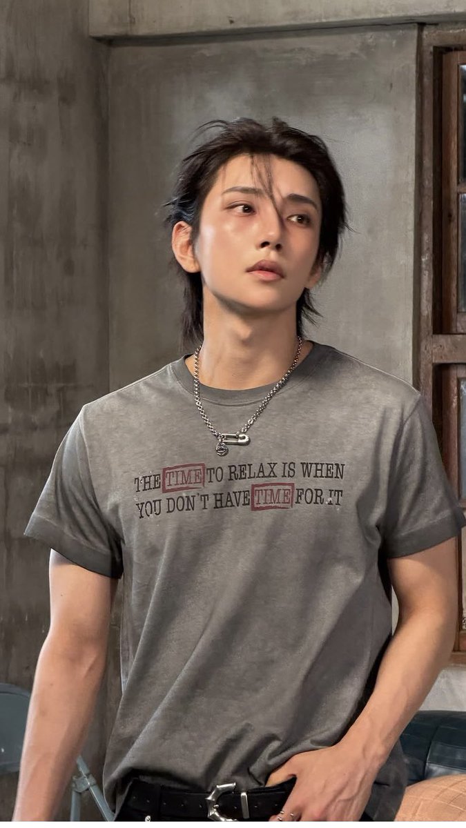 shuasmedia's tweet photo. obsessed with this joshua look https://t.co/Hlk9igFclg