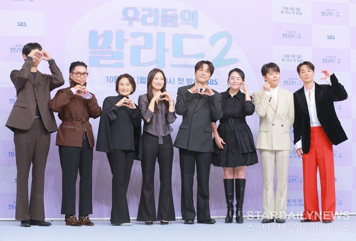 shjjyuw's tweet photo. 옷컬러가 단톡방에 초대되지 못한 st 같다 https://t.co/9G1PAU4FMF