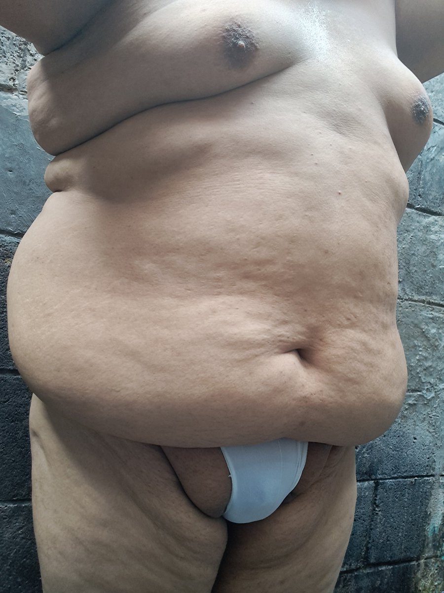 jossmo69's tweet photo. En tanga #sissycaption #sissyslut #femboy #crossdresser #slut  #feminine #hot #mamas #Gay  #Penis #hot #nsfw #AdultContent #Leaked #nude #chubby #putipobre #public #Empinado #cum #hotwife #aporte #voyeur #Amateur  #tetas #casero #exhibicionismo #nudism #sissy https://t.co/RYCOmDiB2J