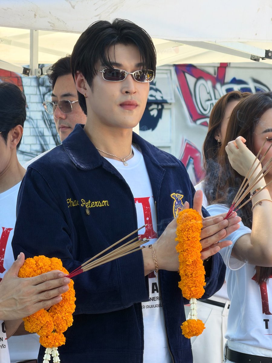 K220711's tweet photo. kyak es buah gt gw liatnya https://t.co/GCBay4pJX1