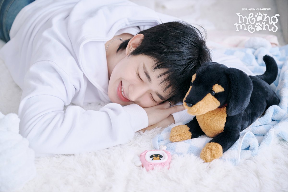 NEXZ_official's tweet photo. NEXZ 2027 Season's Greetings [meong meong!]

#TOMOYA
#YUKI
ㅤ
🐶PRE-ORDER
26.10.06 TUE 14:30 - 10.14 WED 23:59 (KST)

#NEXZ
#NEXZ_meong_meong
#2027SEASONSGREETINGS https://t.co/Tac2mJ8Vb0
