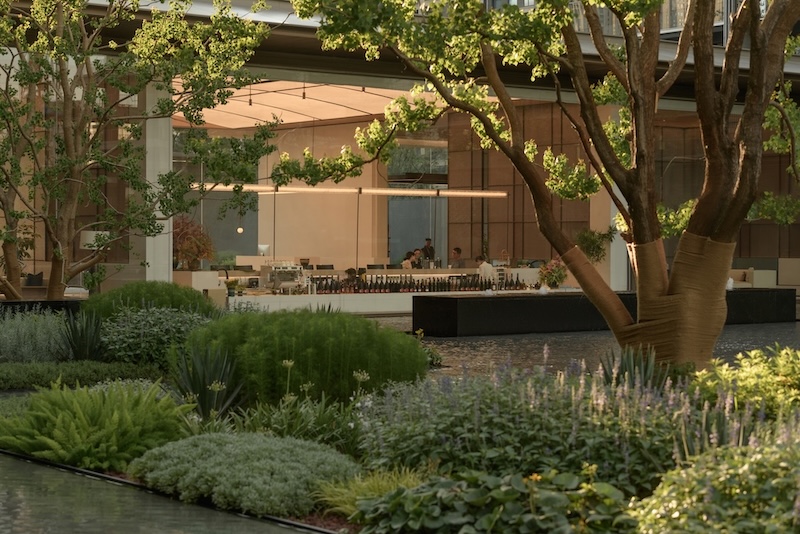Architizer's tweet photo. Innovation Prologue takes the courtyard as a starting point, opening its spaces toward gardens and carefully framed views. Inspired by Geoffrey Bawa, the project uses simple structures to create a close relationship between architecture and nature.

📍 Zhengzhou, China
Project by: UNLIMITED METROPOLIS
Details: https://t.co/J2edOIckQK