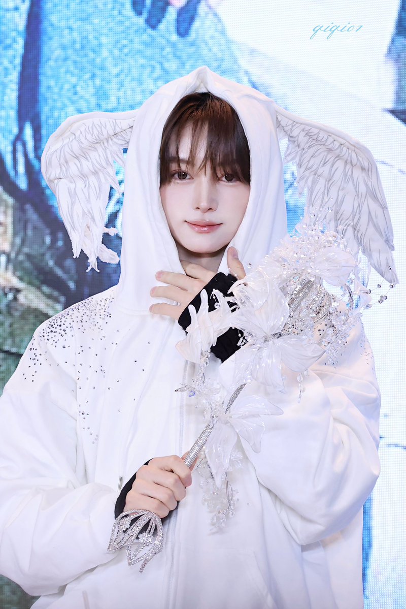 qiqi_070105's tweet photo. 260118
My angel🪽
#한진 #HANJIN #ハンジン https://t.co/y7uetzfnHZ