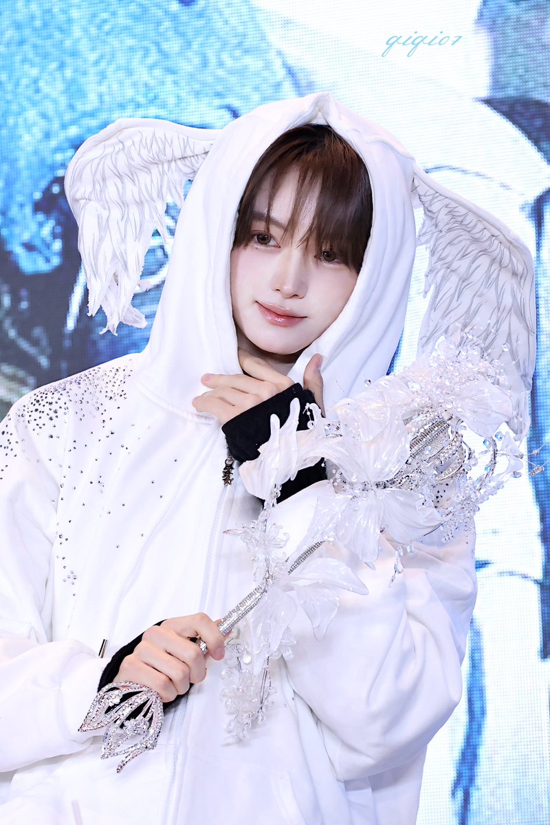 qiqi_070105's tweet photo. 260118
My angel🪽
#한진 #HANJIN #ハンジン https://t.co/y7uetzfnHZ