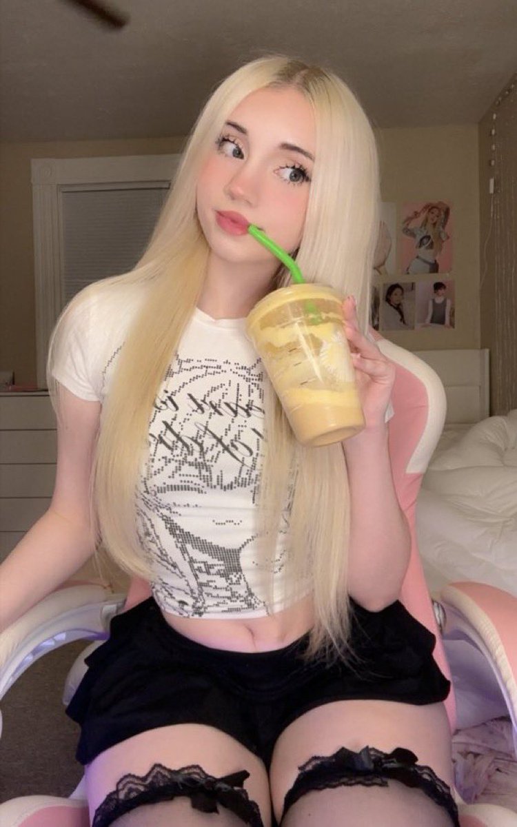 findomtherapycf's tweet photo. A lot of scamtards flock to me because I trigger their abandonment wounds🥴

Denial is how you cope, it’s silly to ever think a real girl would ever talk to you. 

But I’ll use the same brats to rip you off 🤭

catfishfindom scamkink scamfetish scamass https://t.co/oKkzj4KpZd