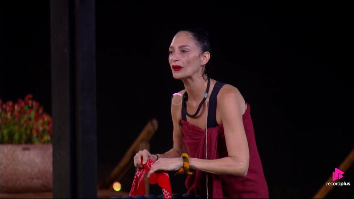 centralreality's tweet photo. Lucas alerta Ariela e Mayk que causar punições propositalmente é motivo de expulsão. #AFazenda https://t.co/LNhYhVvJh2