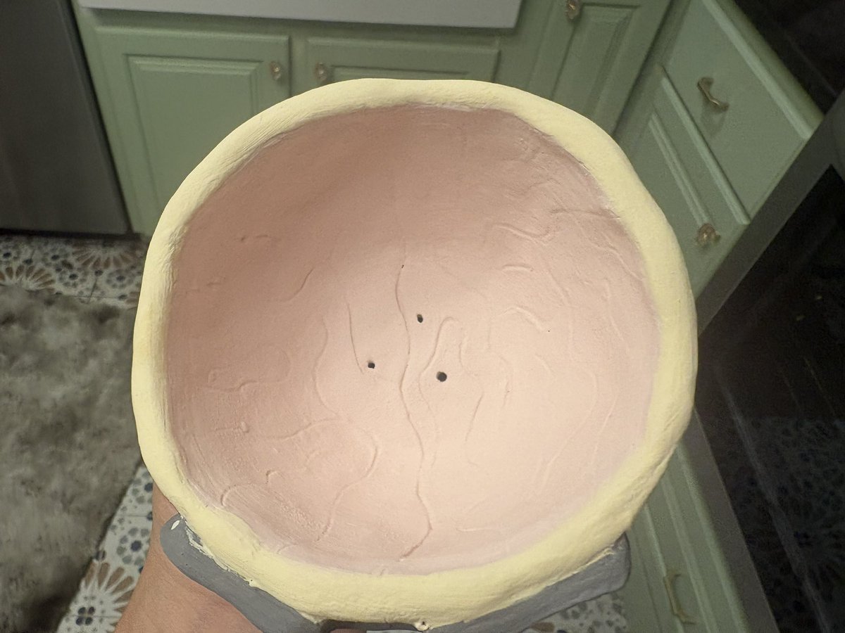 maxquacks27's tweet photo. i can’t wait for the final product of my Blonde Character Planter #faa #faatwt #factattackadventures #facty https://t.co/qzgGTRaKxM