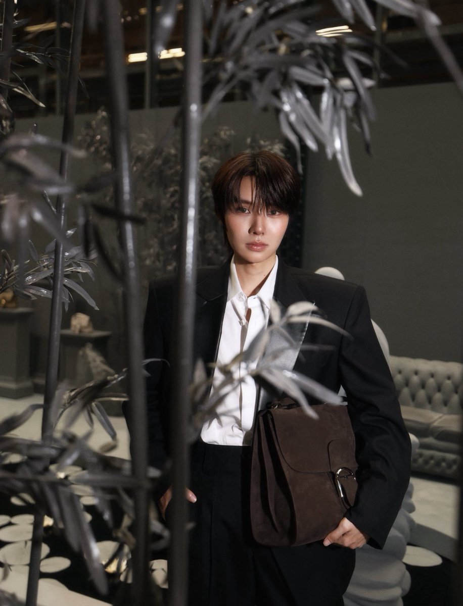 mstarnewsth's tweet photo. น้ำปิง-นภัสกร @nampingnapat ร่วม โมเมนต์พิเศษกับ Delvaux @Delvaux ณ กรุงบรัสเซลส์ ประเทศเบลเยียม ชม  Hans Op de Beeck, Delvaux Arsenal  ก่อนเยือน Le 27 Flagship

A DELVAUX MOMENT WITH NAMPING

#NampingxDelvaux 
#NampingStarlnBrussels
#Delvaux #nampingster https://t.co/G627c4yfj0