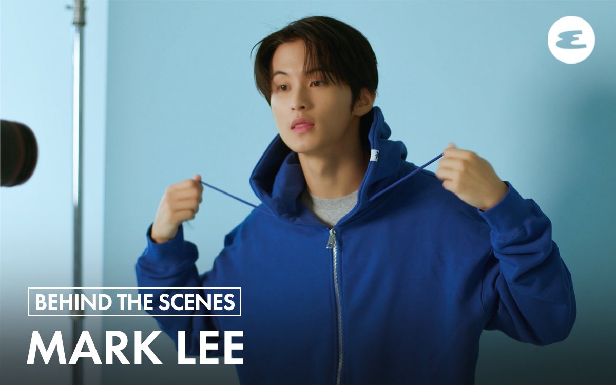 esquirekr's tweet photo. 'Ready Or Not'로 맠프들의 심금을 울리고, 'My Friend’로 돌아온 마크. 'Ready Or Not' 이후 묻고 싶었던 몇 가지 질문을 담은 인터뷰를 전합니다. 
🔗 https://t.co/UEEo2Gn4O2

@upperroomlabel #ReadyOrNot #마크 #Mark #어퍼룸 #ESQUIREKOREA https://t.co/TDQ8ZGOrA6