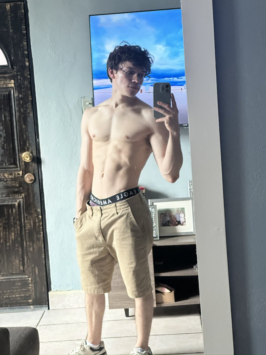 brian_glz9's tweet photo. 🥺 https://t.co/t7EQBmtm5x
