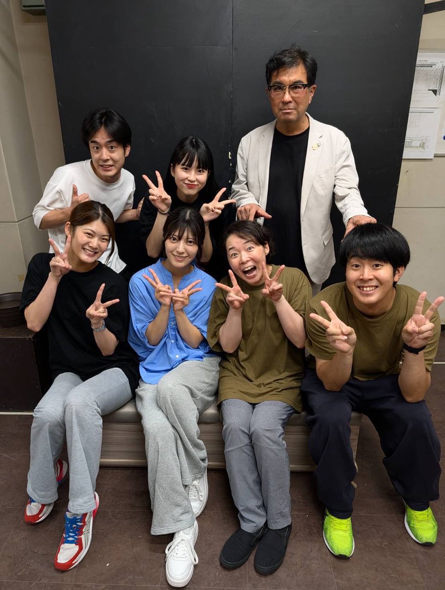 HinanoTakashima's tweet photo. こんにちは〜！

お稽古オフなので、アラーム付けずに寝ようと思っていたらこんな時間！びっくり😳

やらなきゃいけない事が沢山！
まずは、台本と向き合います💪🏻頑張るっ！

今日も1日一緒に頑張りましょう！
#最低で最高のマリアージュ https://t.co/924opyIaAb