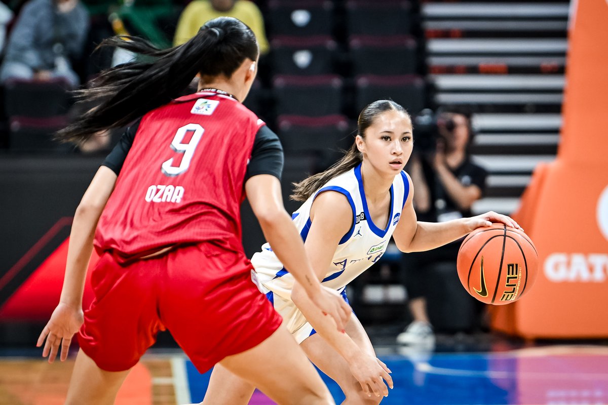 GetBlued's tweet photo. Despite a game-high 28 points from Kacey Dela Rosa, the Ateneo Blue Eagles came up short against the UP Fighting Maroons in their opening campaign of UAAP Season 89.
Bawi, Blue Eagles! ๐ฆ
๐
#TeamAteneo #OBF #AWBT #AMDG #UAAPSeason89 #GetBlued
Photos: ๐ท UAAP https://t.co/cGu88FoyVa