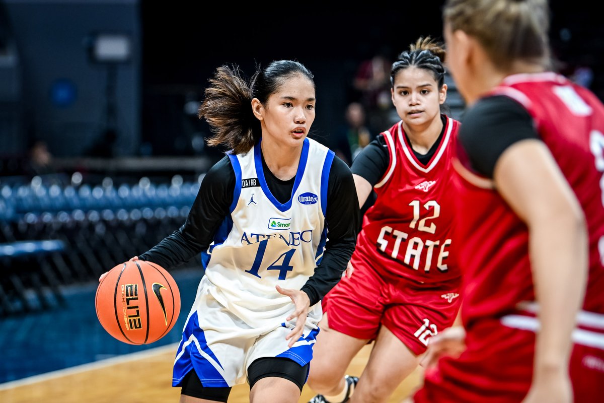 GetBlued's tweet photo. Despite a game-high 28 points from Kacey Dela Rosa, the Ateneo Blue Eagles came up short against the UP Fighting Maroons in their opening campaign of UAAP Season 89.
Bawi, Blue Eagles! ๐ฆ
๐
#TeamAteneo #OBF #AWBT #AMDG #UAAPSeason89 #GetBlued
Photos: ๐ท UAAP https://t.co/cGu88FoyVa