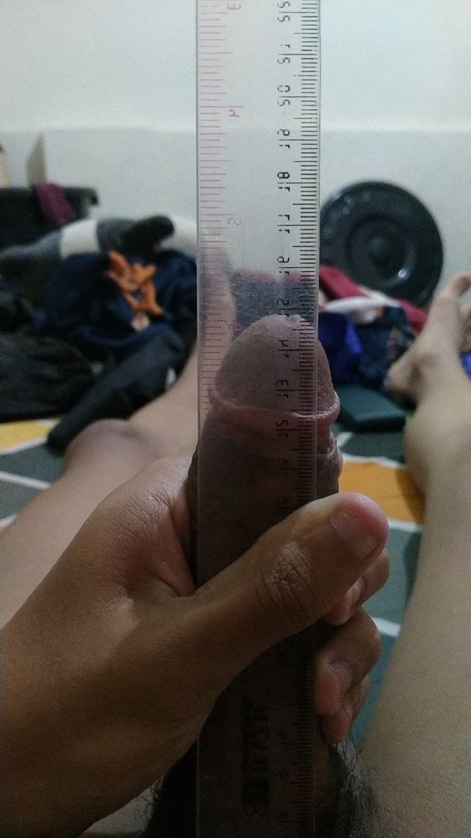 dhoremifa_'s tweet photo. Ahh fuck anjg, udah ngecrot aja conk sekalian dah gw ukur kntol siapa tau kalian penasaran🥵 https://t.co/s6pCBzKQQn