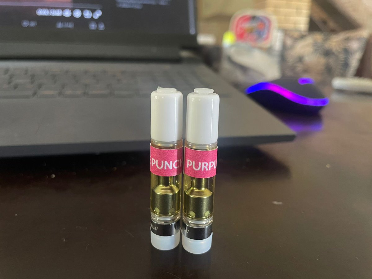 johnthcwc's tweet photo. Poucas unidades correr e vem adquiriu seu refil 🔥🍯😋😋😋 https://t.co/UIc2W2RvrV