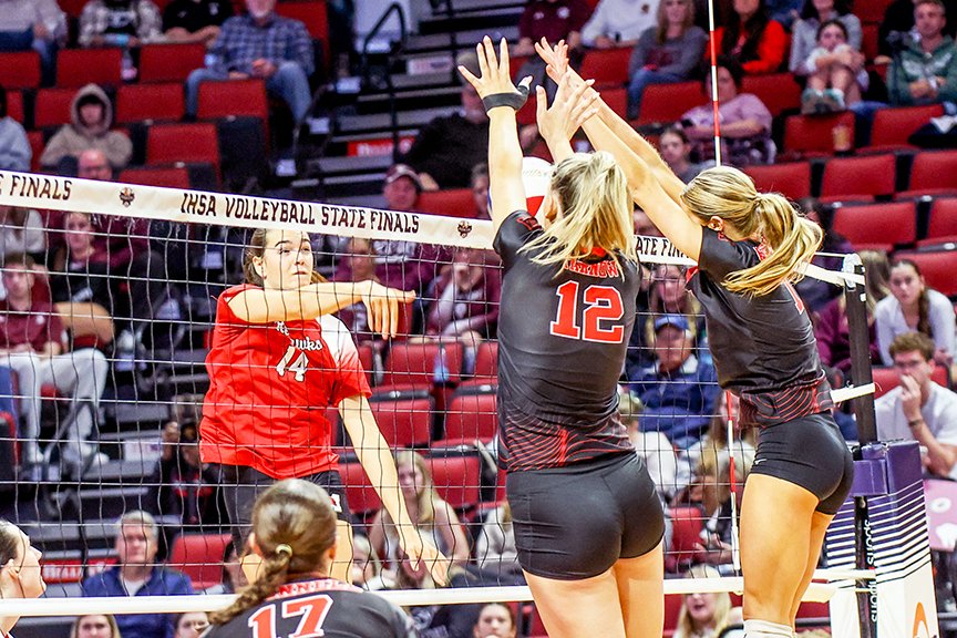 illprepvb's tweet photo. Marist gets first regular-season victory over Benet Academy since 2022 season
https://t.co/cqSENvsXsR https://t.co/SPyt6qGDoV