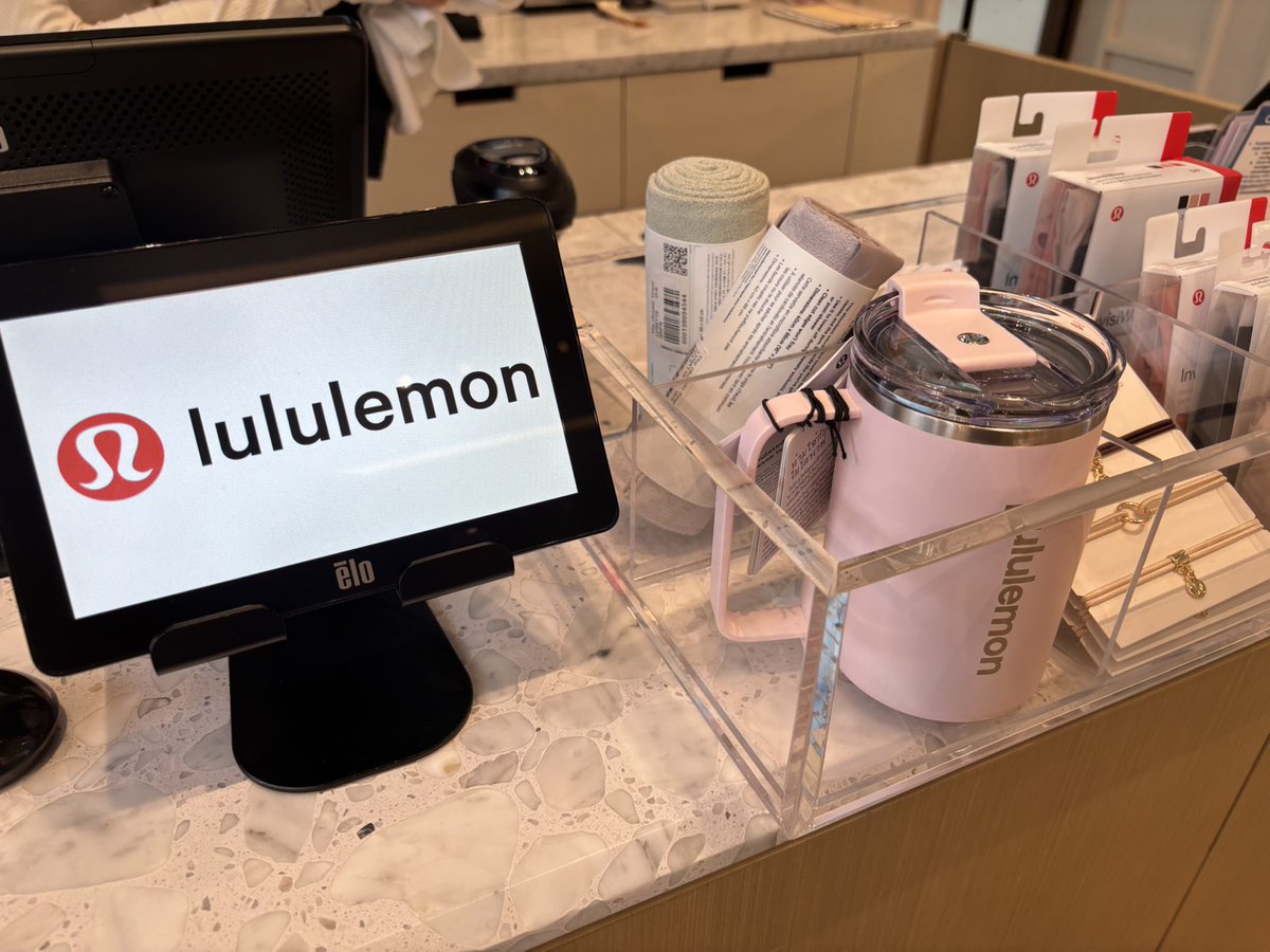 o0vxo's tweet photo. Done!!

とりあえずlululemon、ｳｪｱでｵｽｽﾒのﾌﾞﾗﾝﾄﾞ知りたい↓ https://t.co/VbRIzZDrRn