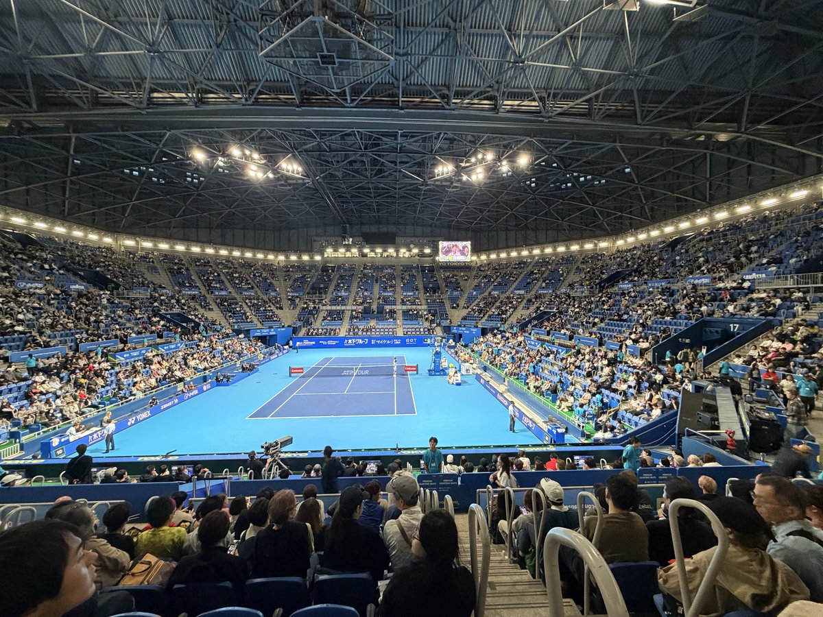 skipbeater's tweet photo. 意外と空席多いかもしれないですね。 https://t.co/aumB85CsNK