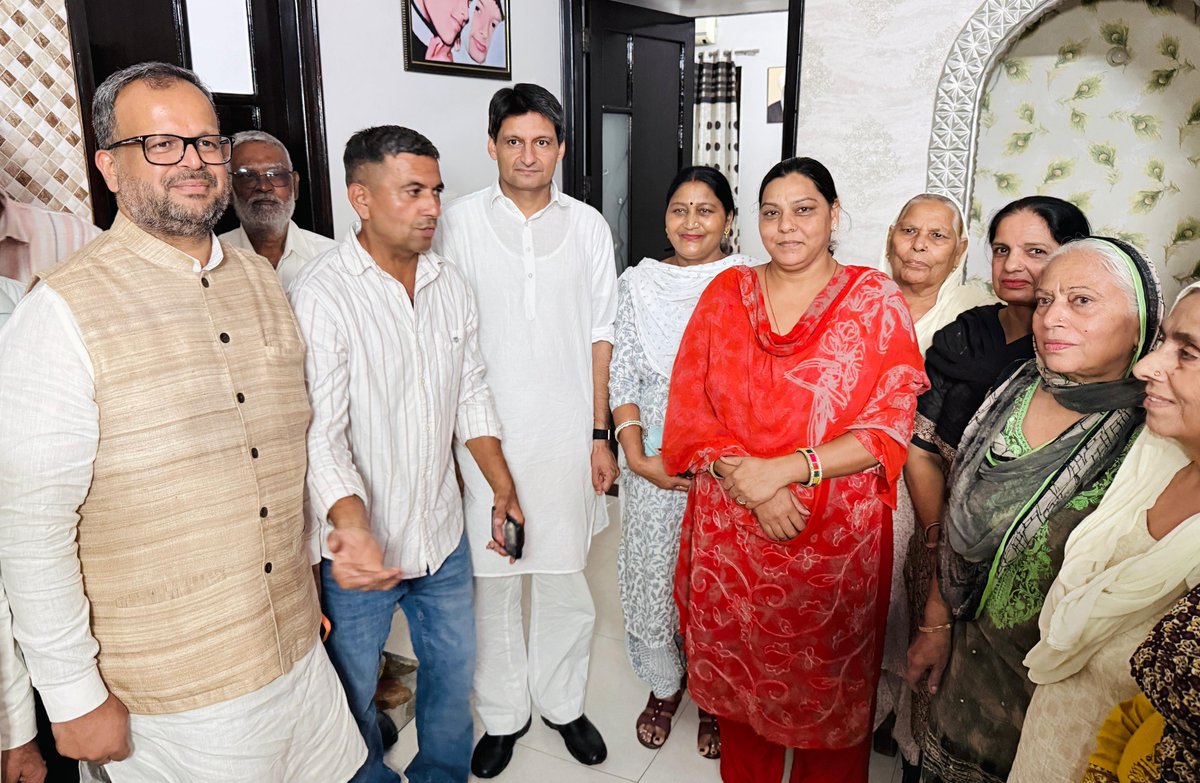 DeependerSHooda's tweet photo. https://t.co/jyoHuDm4dL