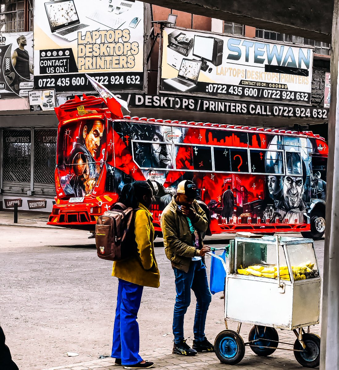slammedbrands's tweet photo. Today in four slides

P E N G U I N

I N F E R N O

S H A O L I N

V E R S A C E 

#matatuphotography 
#streetphotography https://t.co/7R1LzlFOEI
