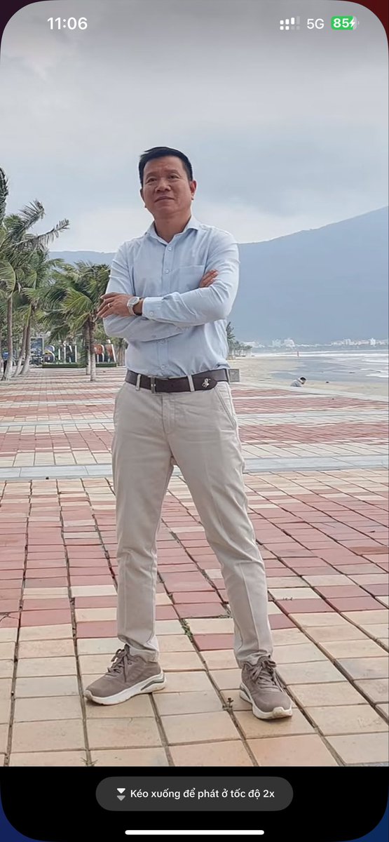 nhatgiang36631's tweet photo. @boy62032 Ai có video anh lân nhỉ hôm trước thấy đăng https://t.co/P94PDmkNBM