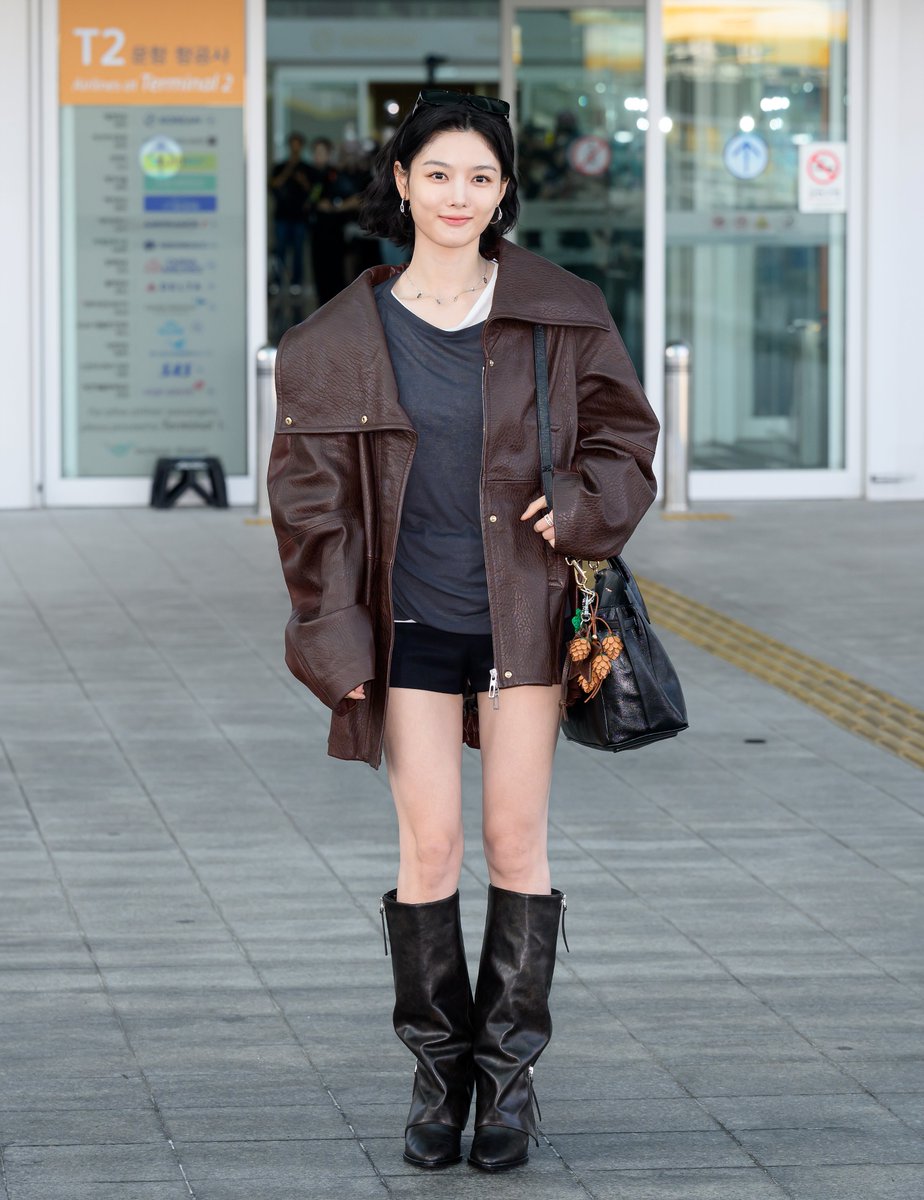 Charles_Keith's tweet photo. Paris-bound, Kim You Jung in CHARLES &amp; KEITH Fall Winter 2026.

https://t.co/CRNypC502k
 
#CharlesKeithFW26
#ImwithCharlesKeith
#PFW https://t.co/wTgQhSR58R