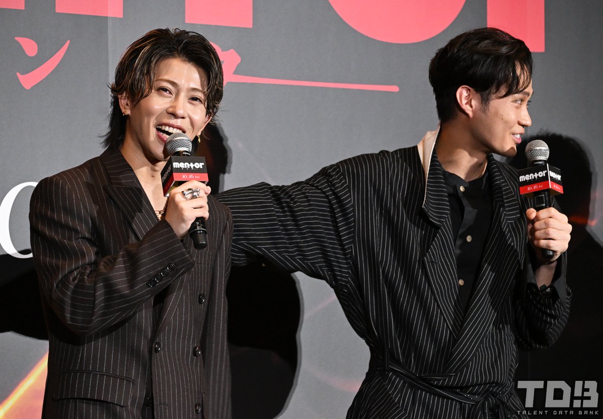 talent_databank's tweet photo. 映画『mentor』ジャパンプレミア

末澤誠也、磯村勇斗＆綾野剛との共演で「めちゃくちゃ怖かった」と本音を明かす！

イベントでは“狂犬”や“かぶり猫”と愛あるイジリにツッコミ止まらず「犬か猫かどっちなん」

https://t.co/HbdWY0bkVP

#末澤誠也 #Aぇǃgroup #映画mentor https://t.co/YbyZDmJ4zq
