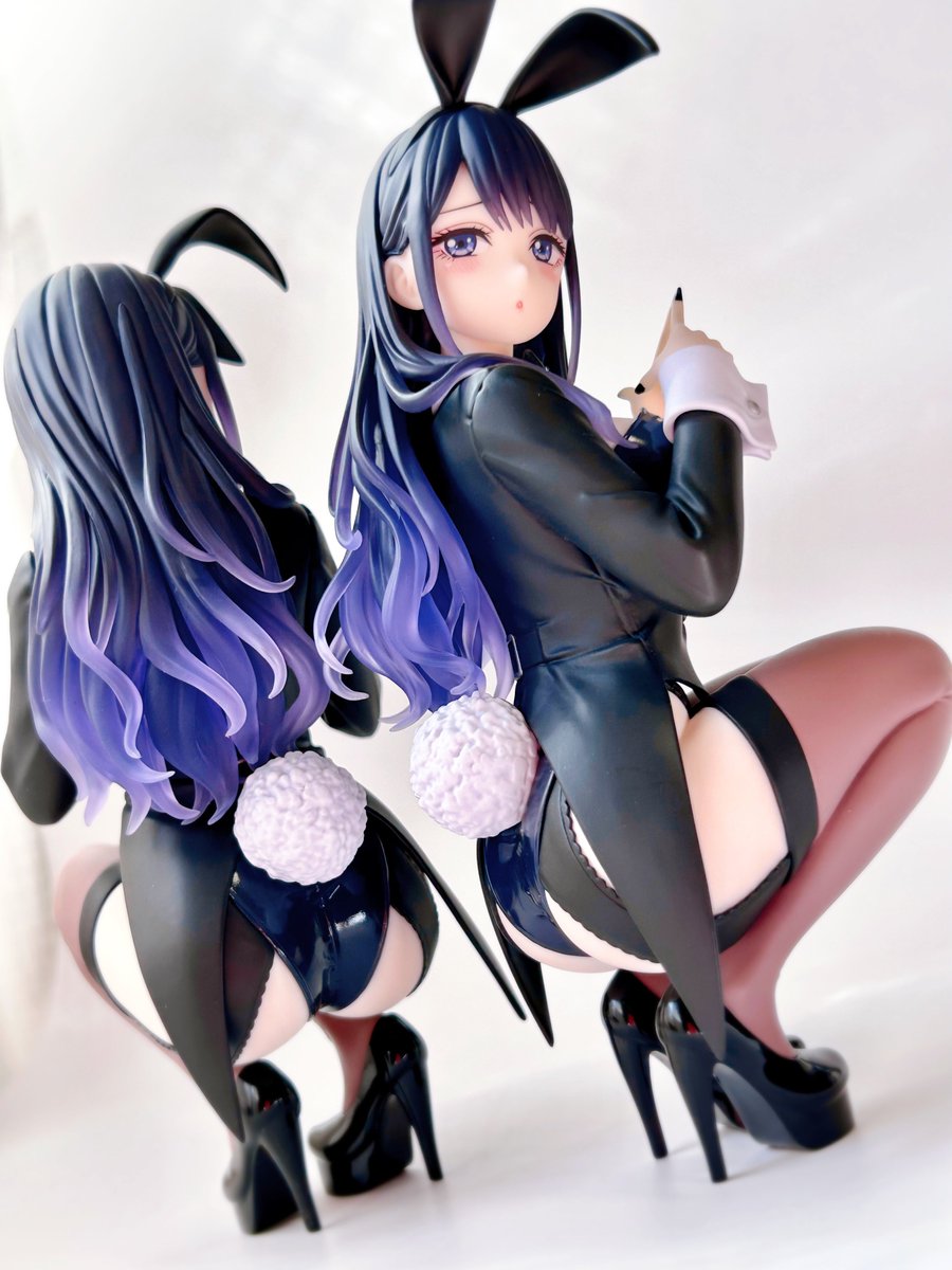 CUB_39's tweet photo. Desktop Cuteの海夢ちゃん(ありしゃver.)が今日からクレーンゲームに登場です👾
台座なしの座りポーズは新鮮でしたが、いろんな場所に置けて楽しめるのがイイですね！
実物を見て、改めてDesktop Cuteシリーズの良さを実感しました
#着せ恋 #タイトー https://t.co/QhLutSsqht