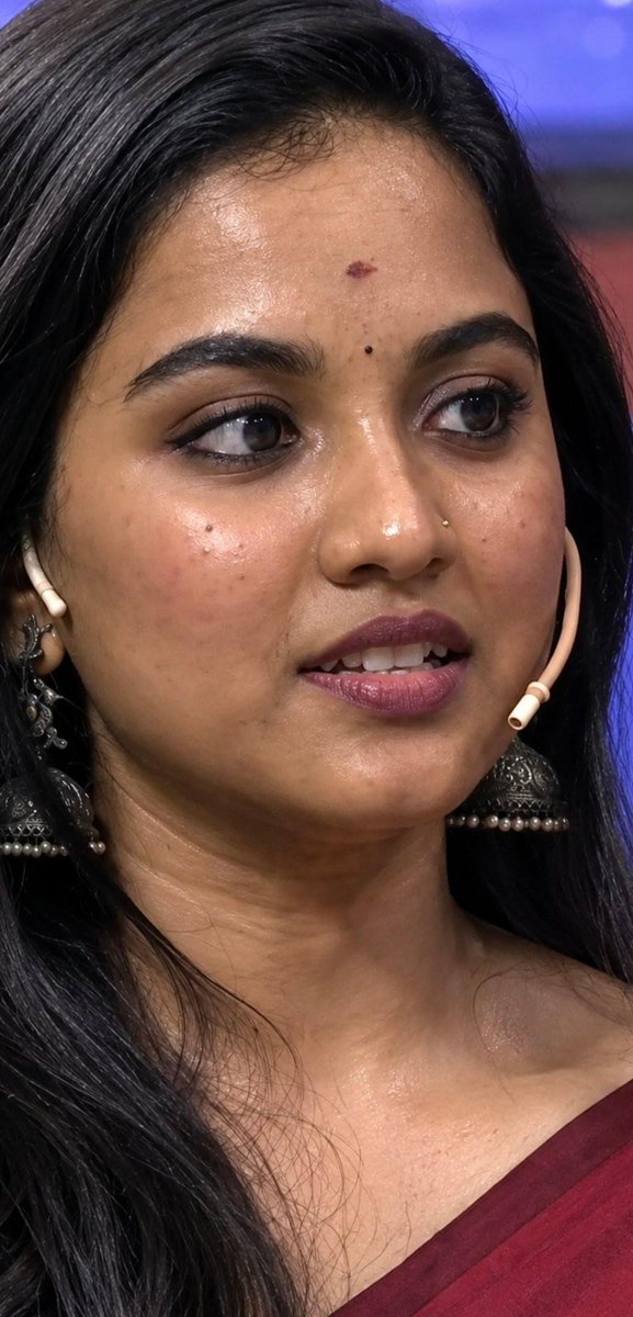 Subway54321's tweet photo. Maanasi papa💋yethupallu alagi nalla neiya saptu valandha odambu chumma thalathalanu Iruku🥵andha nei molai iruke chumma ginnunu adhula madila paduthute paal kudikanum🍼Moththa odambu yevanuku kuduthuvachirko therla semaya vaalvan chellatha othu😋Maanasi thevdiya munda🤤 https://t.co/HVyHGCKO65