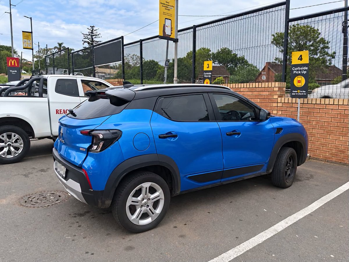 _ArriveAlive's tweet photo. Electronics Stolen In Suspected Remote Jamming Incident: Verulam – KZN
https://t.co/cTJuR7gPDe
#ArriveAlive #VehicleCrime #RemoteJamming https://t.co/ZX69nHBsuQ