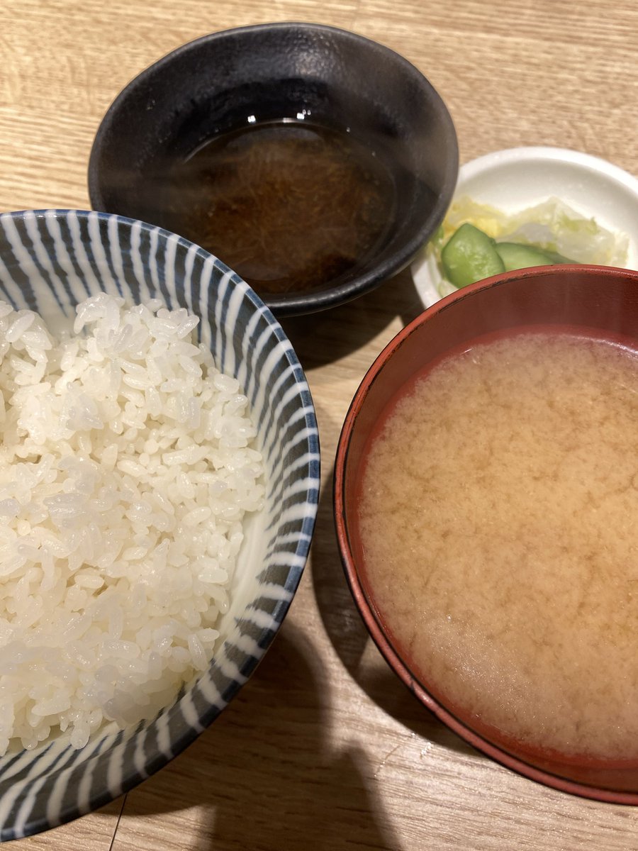 kunny_train_sin's tweet photo. 中野  天ぷらと炉端 大塩
■穴子天定食＋半熟卵天（揚げたて天ぷらが美味い） https://t.co/SSYi0VEr4p