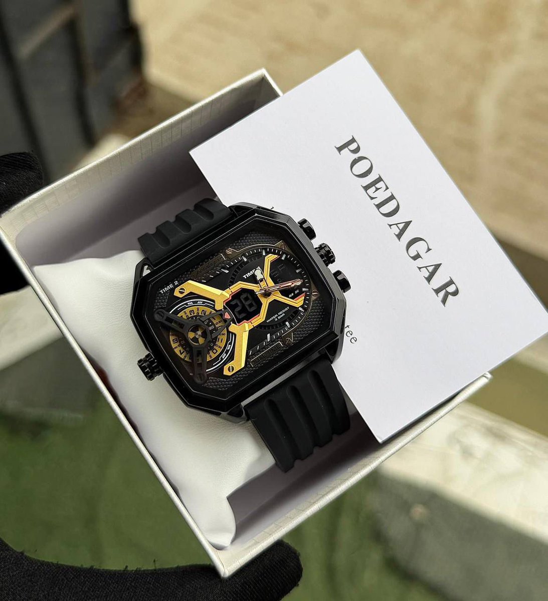 TolzJesusbaby's tweet photo. @TheOfficialTAYO @nosafk Good morning, beautiful people!🥰

It's another good day to shop something beautiful from this brand 😌 

F1:18,000
F2:25 000
F3:30,000
F4:35,000

Location Ibadan 
Delivery Nationwide 💯 https://t.co/lmTT5BpBJl