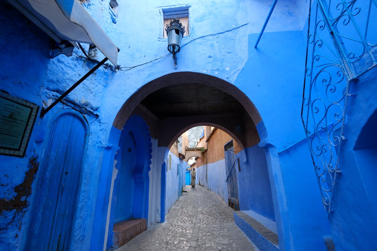 Complex's tweet photo. Chefchaouen, Morocco, is famous for its streets, stairways and buildings covered in different shades of blue. 💙🇲🇦

📸:Getty https://t.co/zWrDEw1Ixp