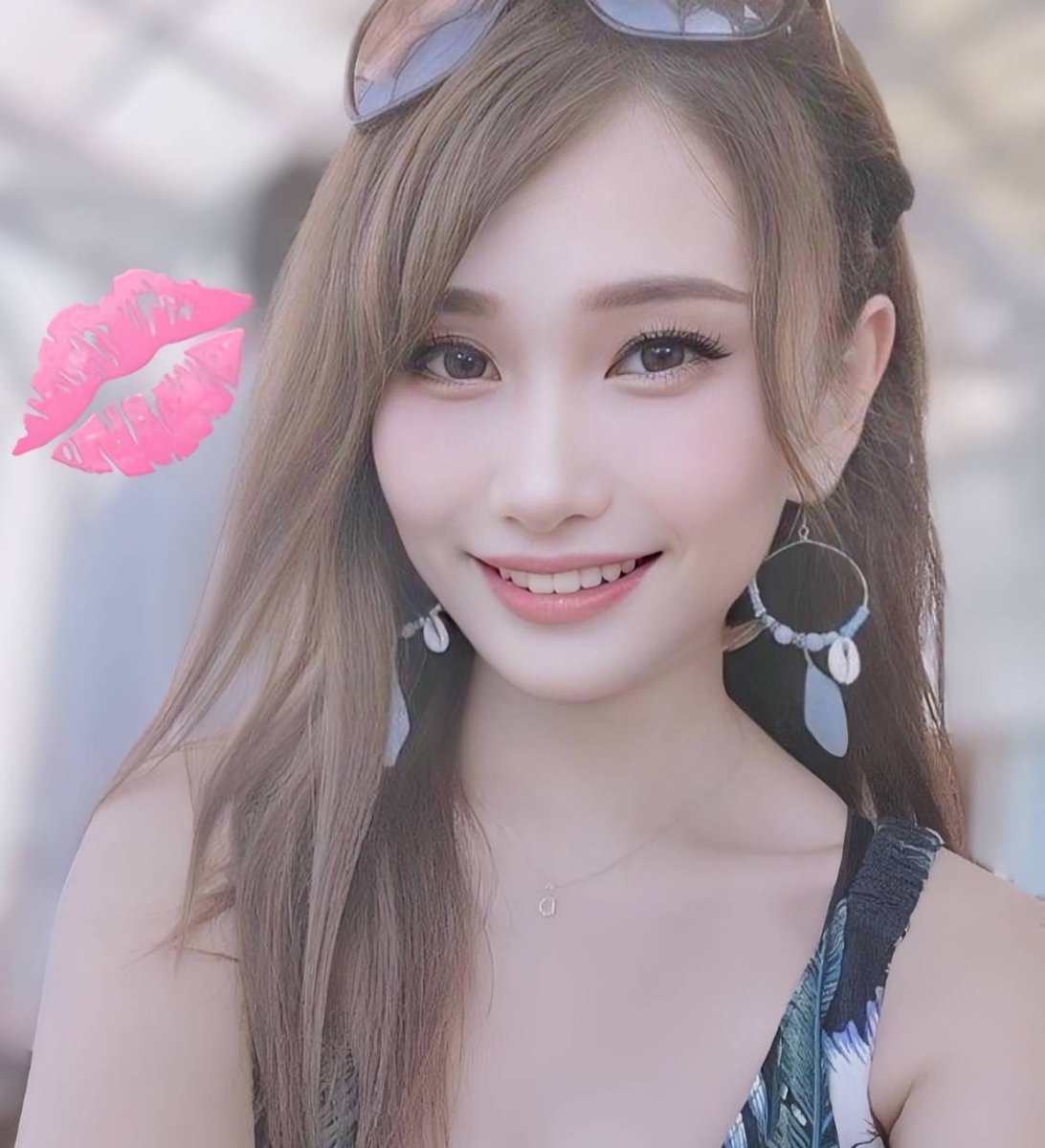 VELA_Jayjay's tweet photo. 9月最終日、こんにちは💕
本日のセラピストは

YUMI ✨
EMI ✨

美人セラピスト2人が皆さまをお待ちしております🥰
月末の疲れをVELAでゆっくり癒しませんか？💆‍♀️🌿

📞 080-3252-5470
🌐 https://t.co/mgLHOinpLH

#VELA #タイマッサージ #湯島 #御徒町 #上野 #ThaiMassage https://t.co/XkTlQ9VgSj