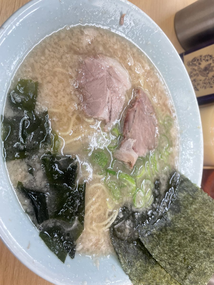 hanwarin's tweet photo. ラーメンショップ牛久結束店
日本一と言われることもある
美味しいお店です。 https://t.co/UJou0TbtGt