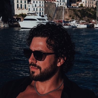 Barlasyy's tweet photo. #YeniProfilResmi https://t.co/wfRIKsi72H